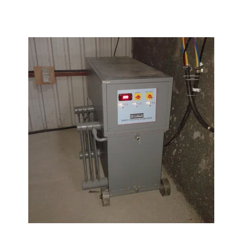 100kva ऑयल कूल्ड सर्वो वोल्टेज स्टेबलाइजर दक्षता: उच्च