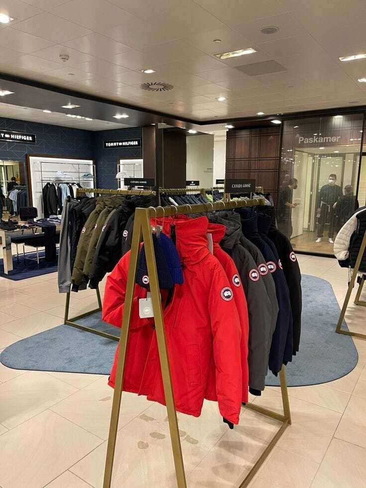 Coat Hanging Display Stand Application: Commercial