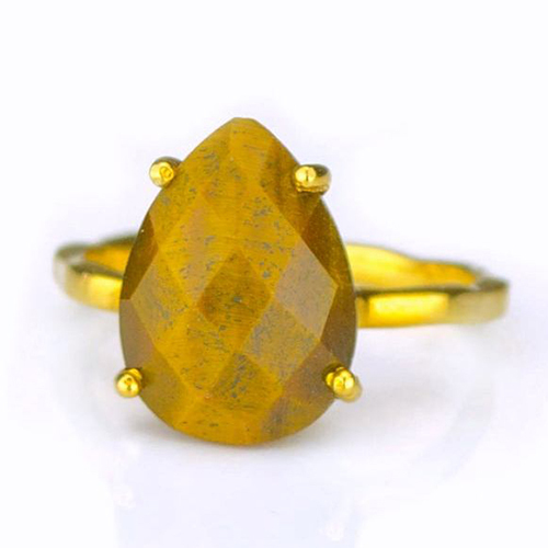 टाइगर आई जेमस्टोन 9x13 मिमी टियरड्रॉप प्रोंग सेट गोल्ड वर्मील रिंग