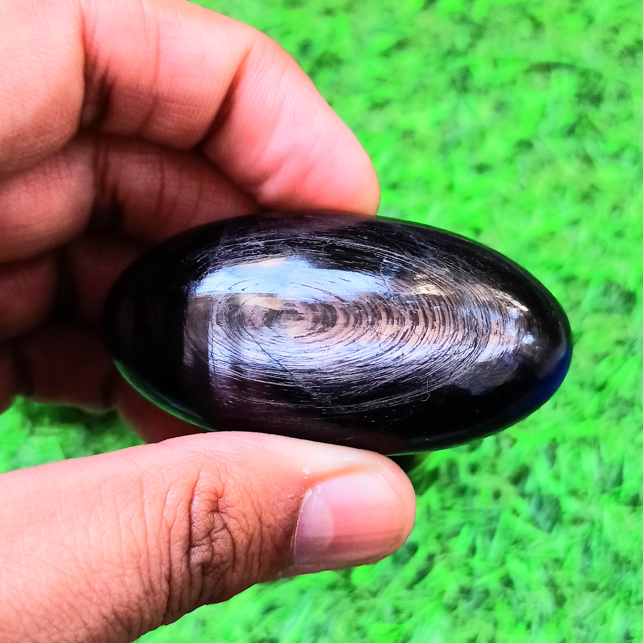 Natural Gemstone Shivling Hypersthene Crystals Lingam Grade: Top