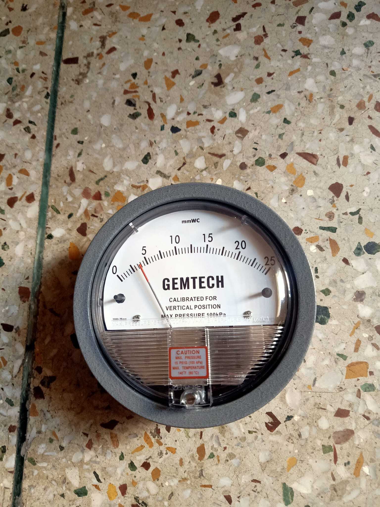 Gemtech Instruments Differential Pressure Gauge For Kodavasal Tamil Nadu Accuracy: A 2% (-Ha Model A 1) Of Fs (A 3% (-Ha A 1.5%) On -0