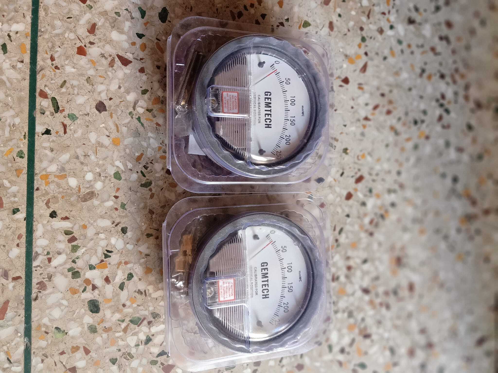 Gemtech Instruments Differential Pressure Gauge Wholesaler For Kodavasal Tamil Nadu Accuracy: A 2% (-Ha Model A 1) Of Fs (A 3% (-Ha A 1.5%) On -0