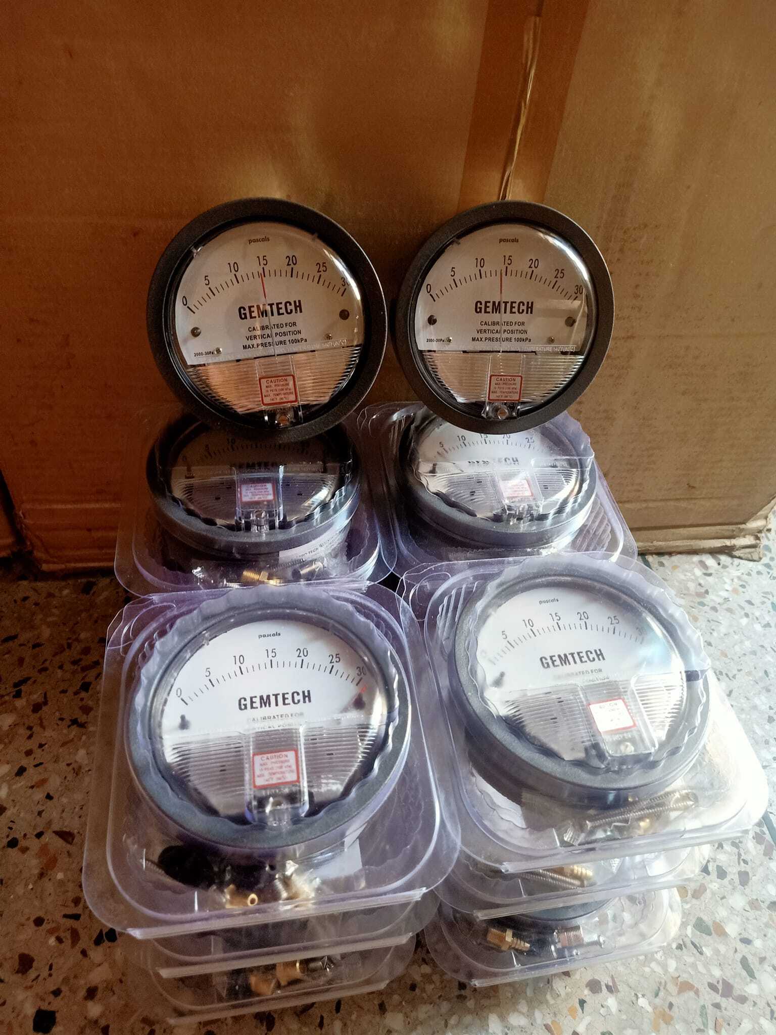 Gemtech Differential Pressure Gauge Distributor In India Accuracy: A 2% (-Ha Model A 1) Of Fs (A 3% (-Ha A 1.5%) On -0
