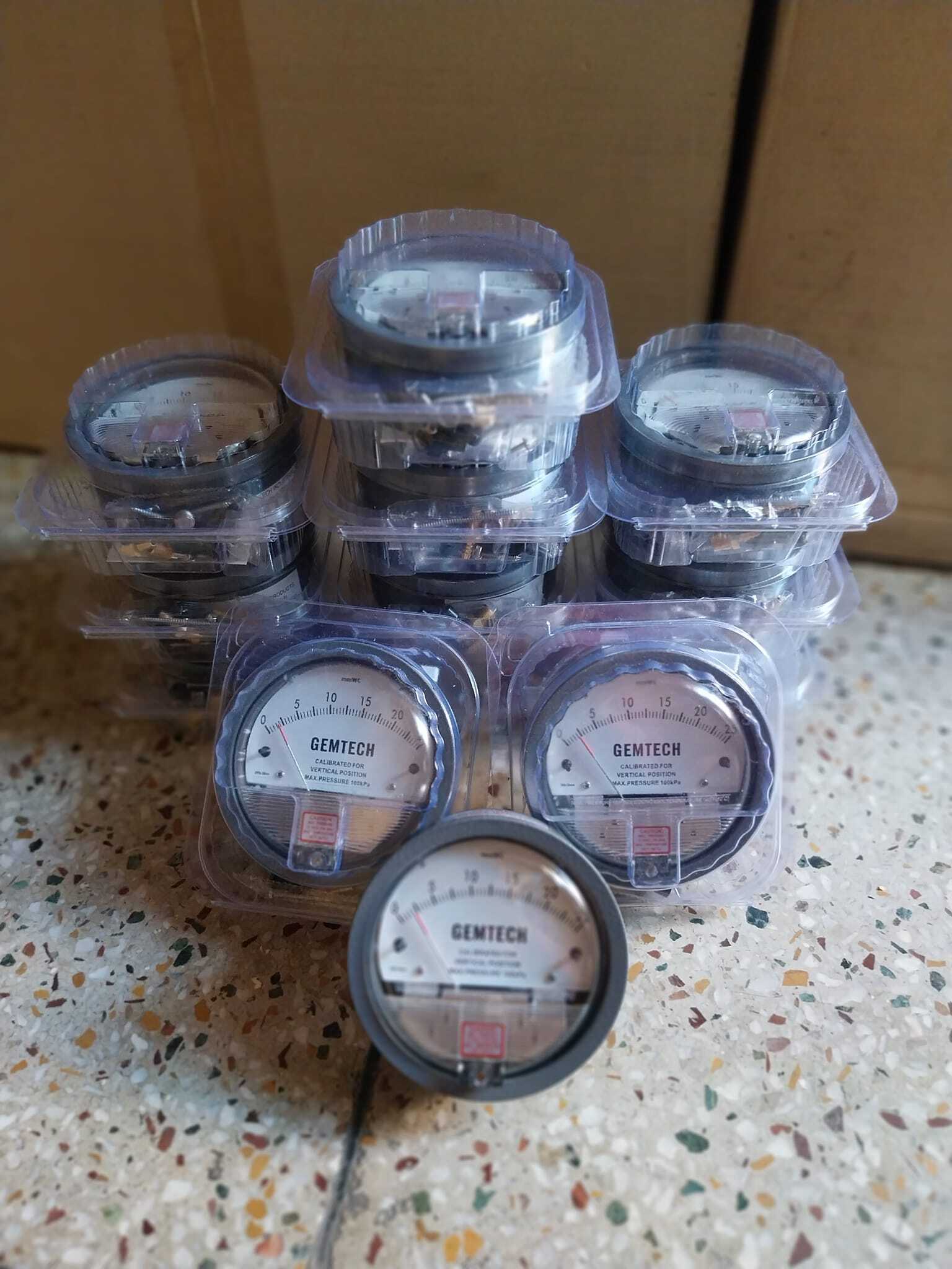 Gemtech Differential Pressure Gauge Dealers In India Accuracy: A 2% (-Ha Model A 1) Of Fs (A 3% (-Ha A 1.5%) On -0