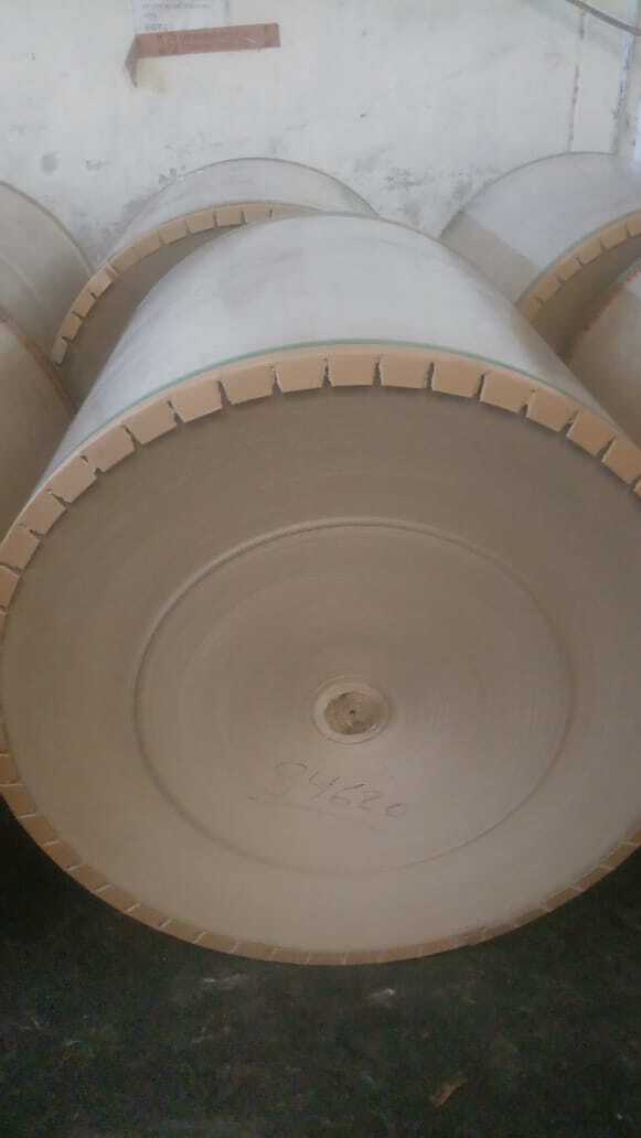 Kraft Paper - 200+ Gsm, Natural Color | Anti Curl, Recycled, Custom Sizes & Thickness, 28000 Kg Weight