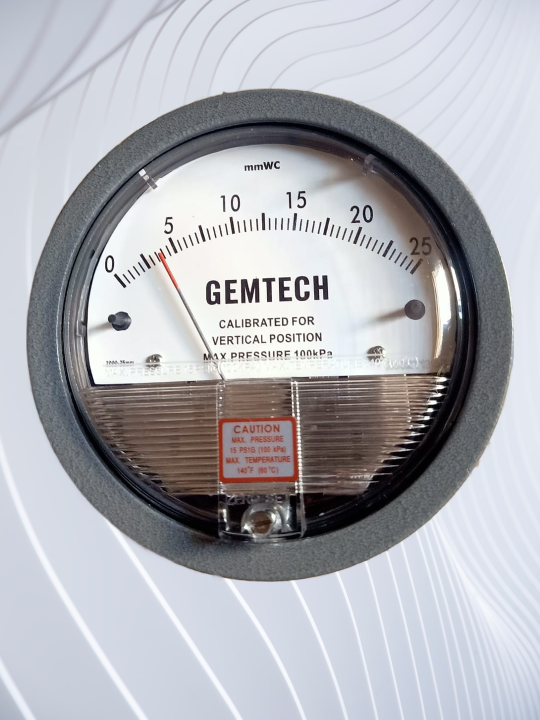 Gemtech Differential Pressure Gauge - Metal Alloy, 4 Inch Diameter, White/black Dial | High Accuracy ±2%, Back Mount Type, 81 Models Available