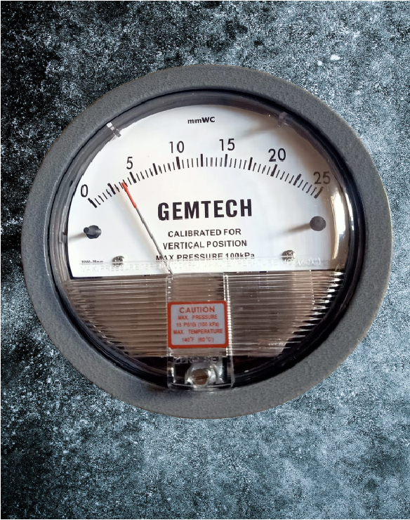 Gemtech Differential Pressure Gauge - Metal Alloy, 4 Inch Diameter, White/black Dial | High Accuracy ±2%, Back Mount Type, 81 Models Available