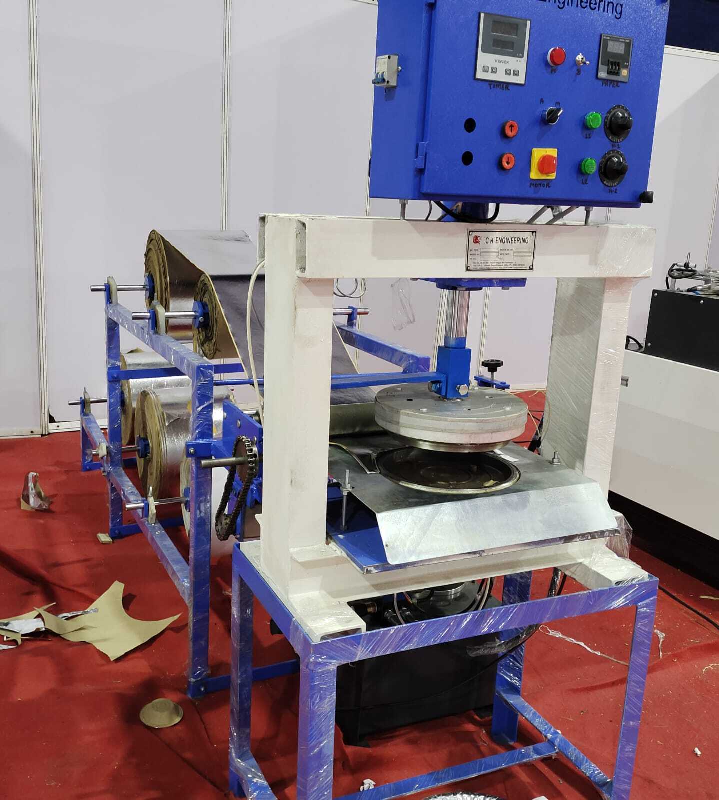 Blue-white Double Die Chila Dona Making Machine