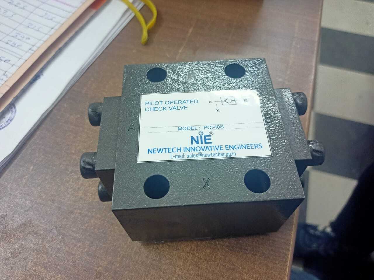 Pilot Operated Check Valve - Steel, High Pressure Rating, Varied Port Sizes | Compact Design, Easy Installation, Leak-free Sealing, Long Life, Reliable Control, Versatile Use