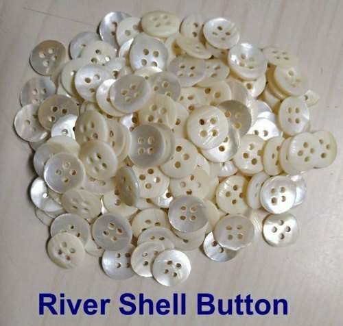 ग्लास कलर रिवर शेल बटन