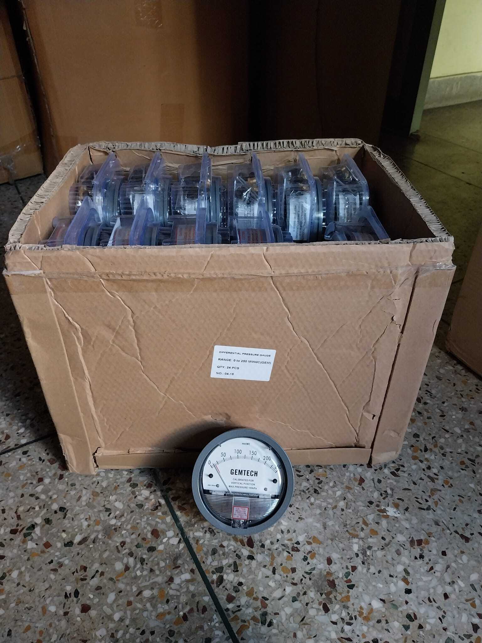 Gemtech Differential Pressure Gauge In Aizawl Mizoram Accuracy: A 2% (-Ha Model A 1) Of Fs (A 3% (-Ha A 1.5%) On -0
