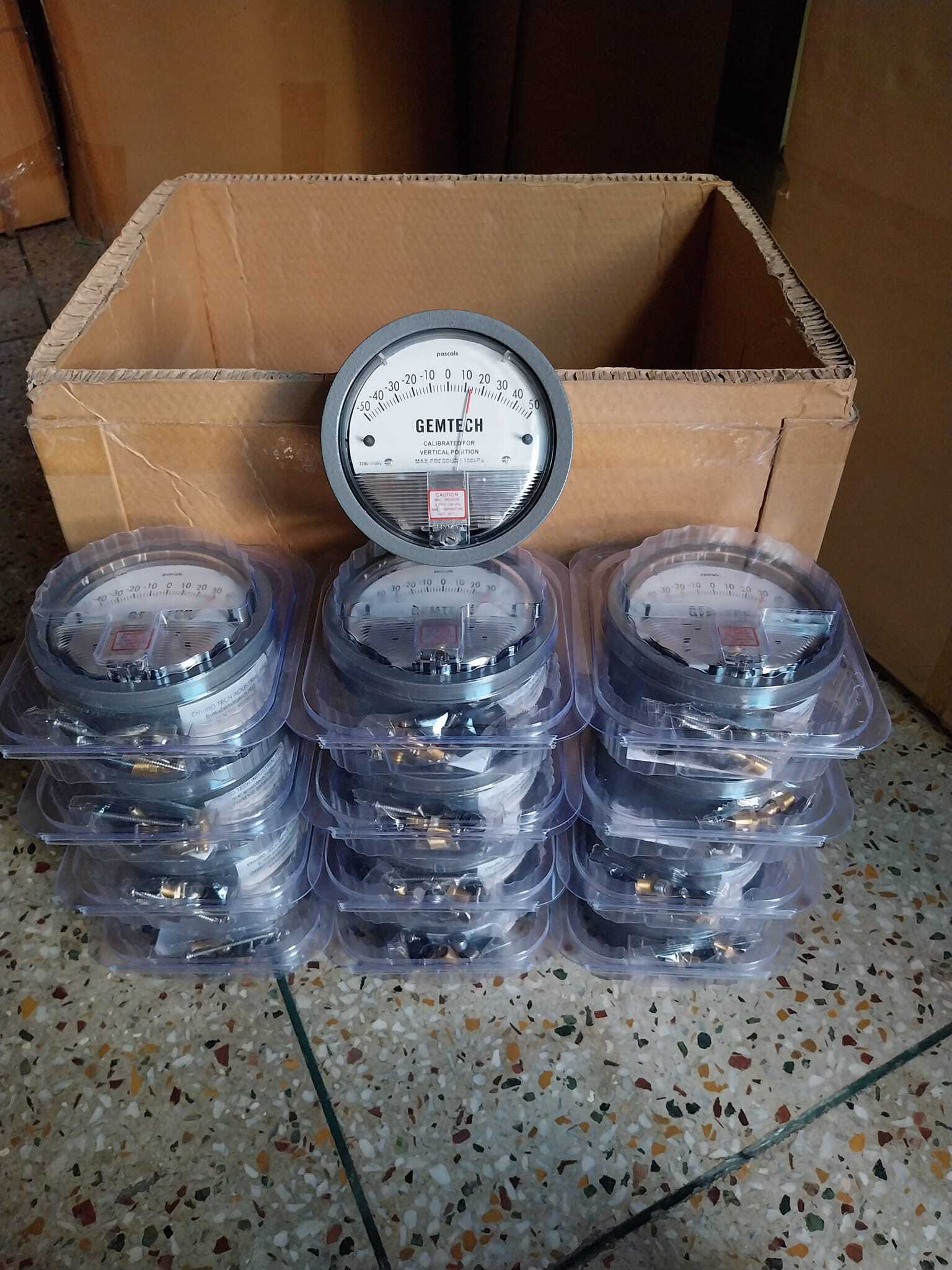 Gemtech Differential Pressure Gauge In Aizawl Mizoram Accuracy: A 2% (-Ha Model A 1) Of Fs (A 3% (-Ha A 1.5%) On -0