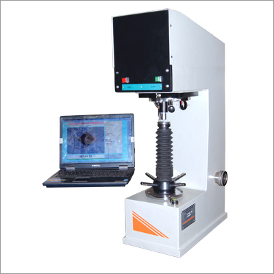 Computerized Vickers Hardness Testing Machine