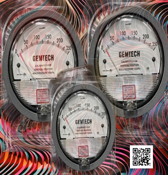 Gemtech Series G2000 Differential Pressure Gauge - Metal Alloy, 112 Mm Diameter, Brown Plastic Dial | Shock Resistant, 2% Accuracy, Ideal For Industrial And Medical Applications