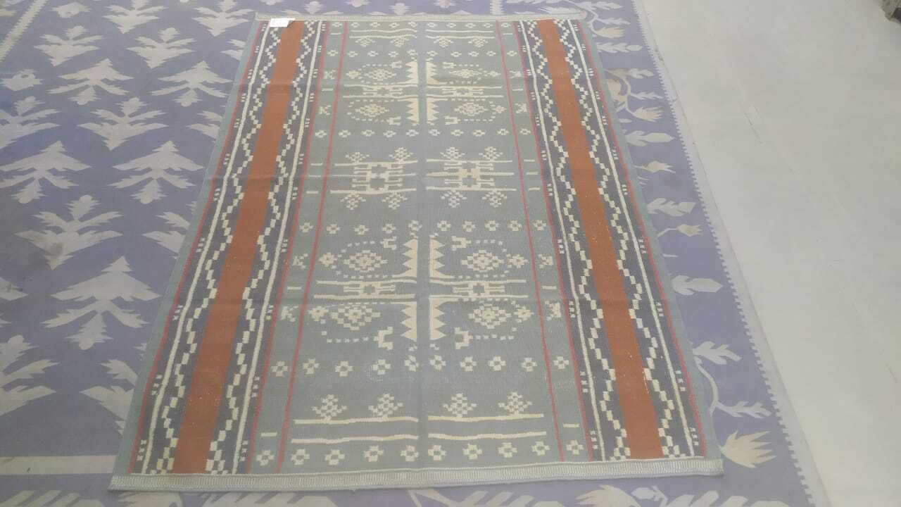 Wool Rugs - Customized Handmade Design | Hand Washable, Luxurious Wool Material