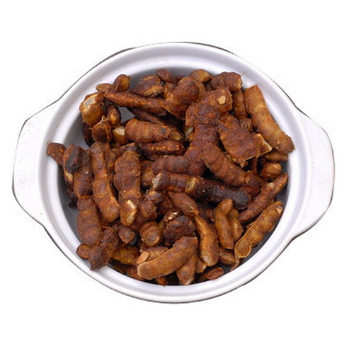 फाइबर के बिना बीज के साथ ब्राउन इमली