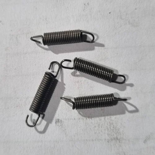Stainless Steel Helical Tension Spring - 1.5 Inch Round, Polished Finish | Corrosion Resistant, Heat Resistant, Extension Load Type