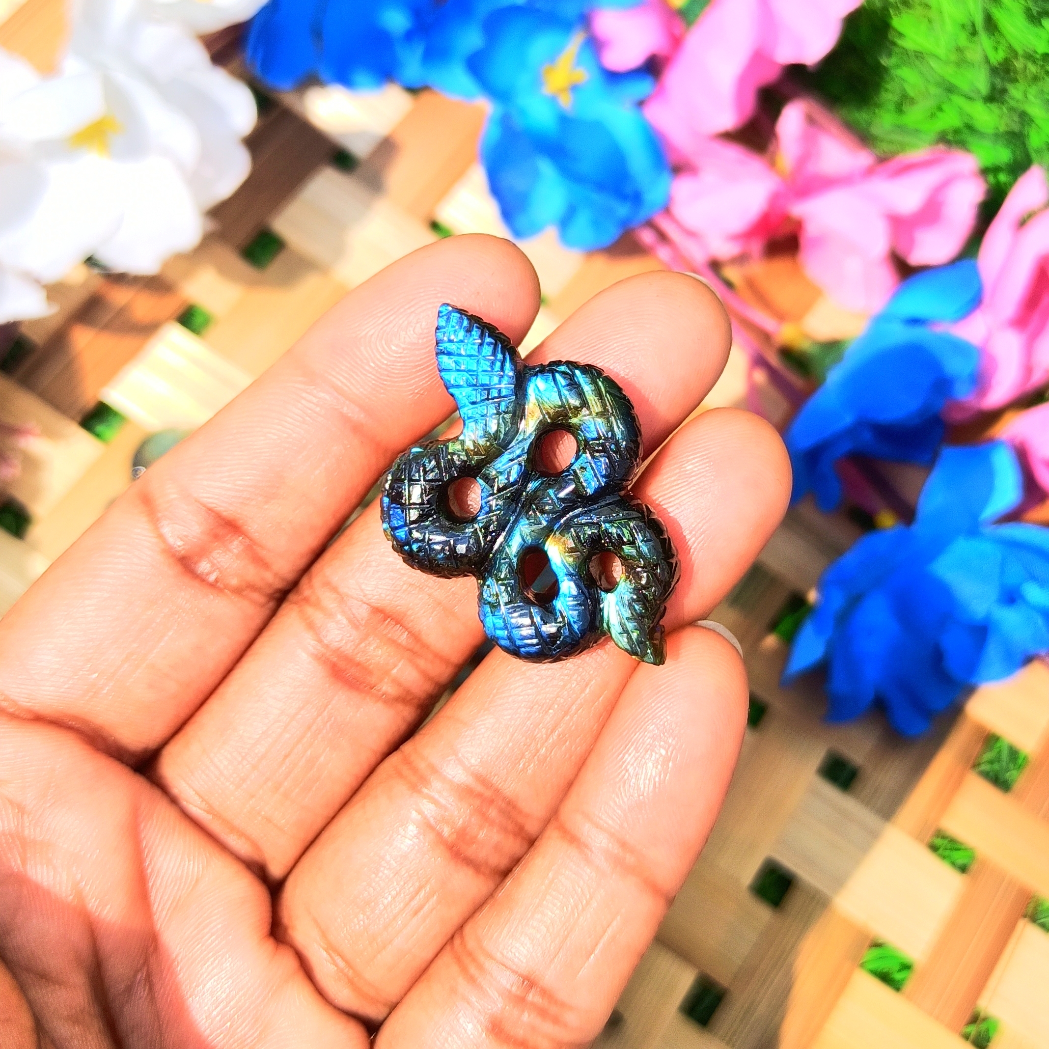 Natural Gemstone Carved Labradorite Snake Shaped Crystals Snakes Grade: Top