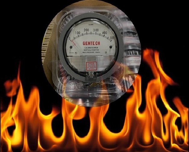 Gemtech Differential Pressure Gauge - Metal Alloy, 4 Inch Diameter Dial, Analog Display | Precise Measurement For Positive, Negative & Differential Pressure, 81 Ranges Available, Antiknock Design