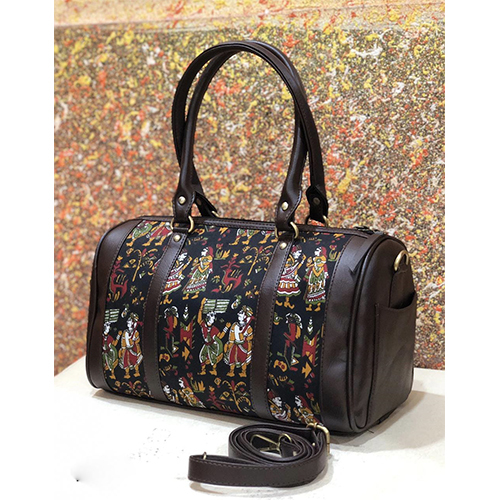 Multicolour Hand Bags