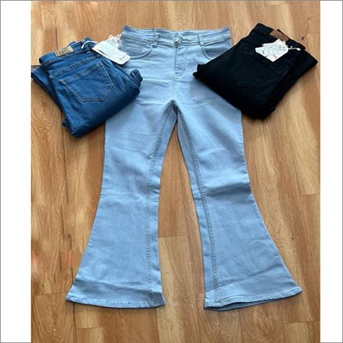बूट कट जीन्स आयु समूह: 13-15 वर्ष