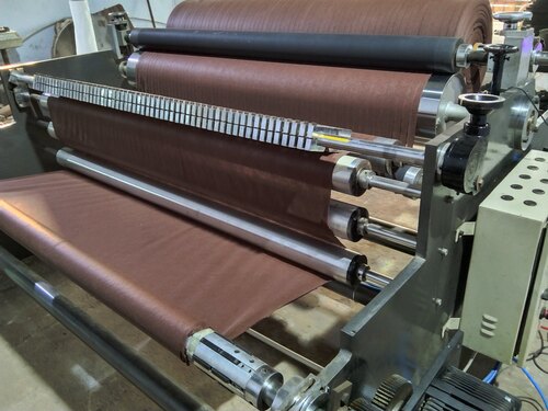 रेड-ग्रे फैब्रिक स्लीटिंग मशीन