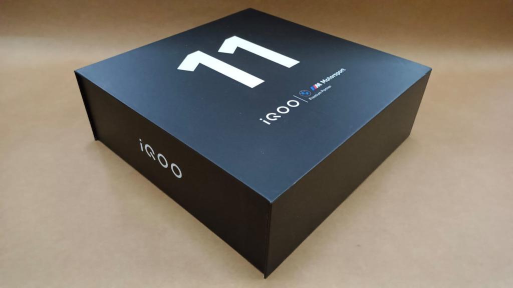 Rectangular Mobile Packaging Boxes