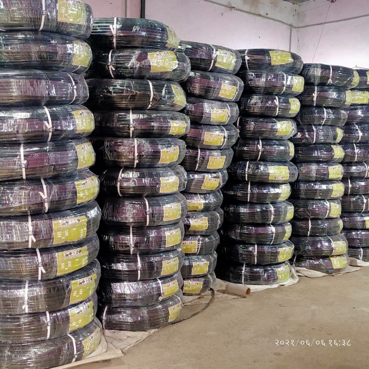 Drip Irrigation System - 16mm Polyethylene Pipes, Iso 9001 Certified, Durable, Water Efficient, Easy Installation For Agriculture & Poultry Farming