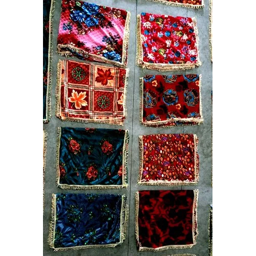 मल्टीकलर पिलो कवर