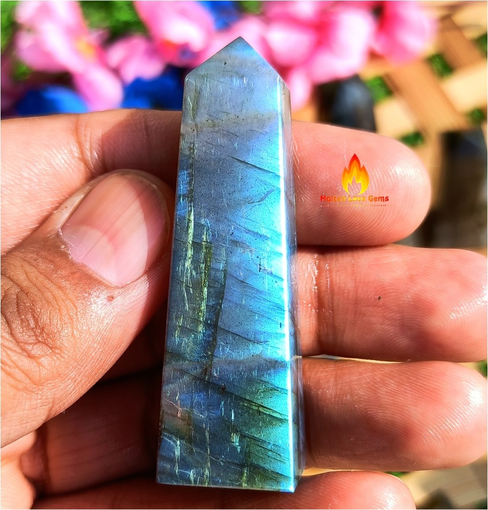 Labradorite Point Grade: Top