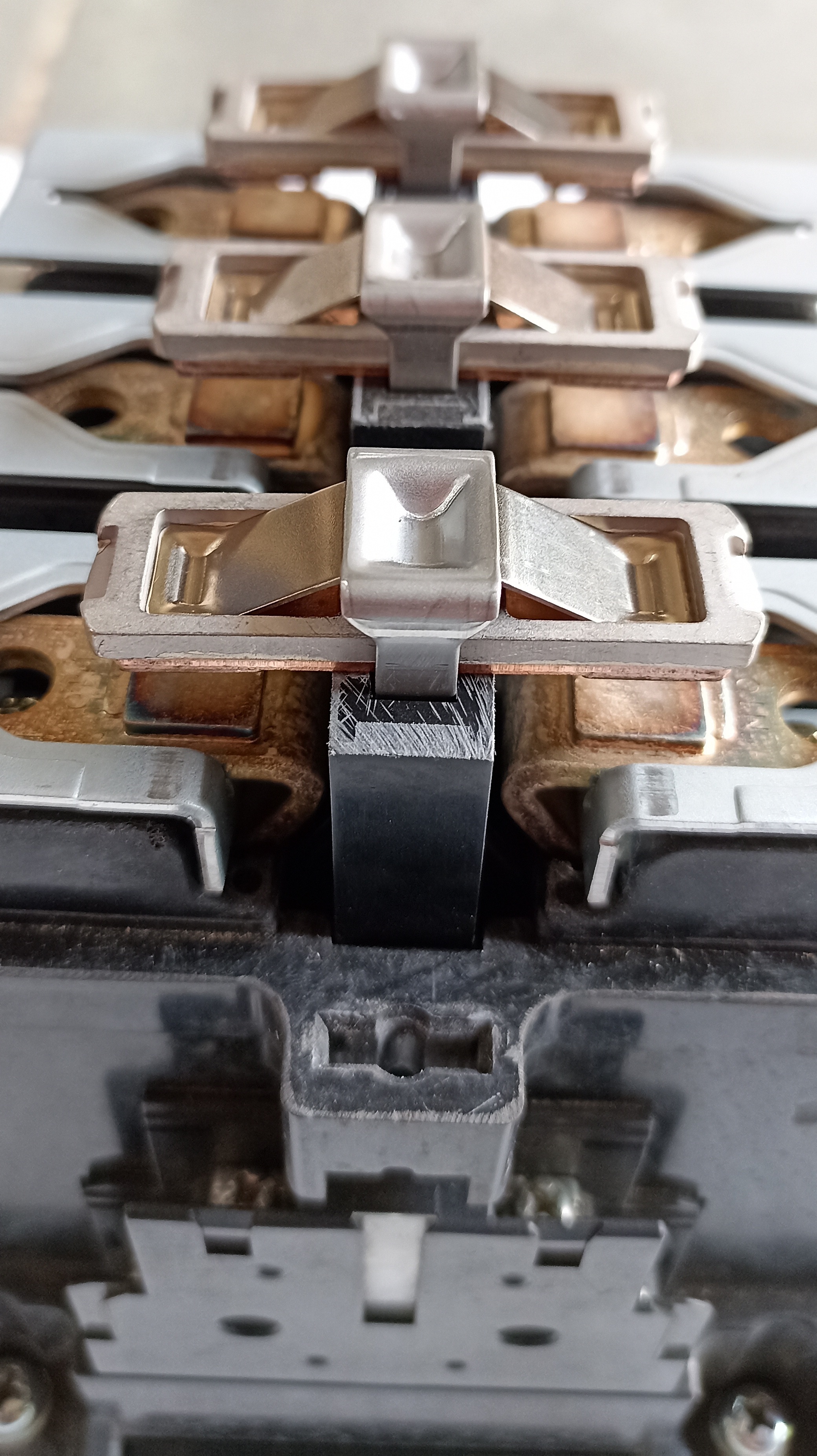 Fuji Sc-n10 Contactor at Best Price in Bhavnagar, Gujarat | Raj
