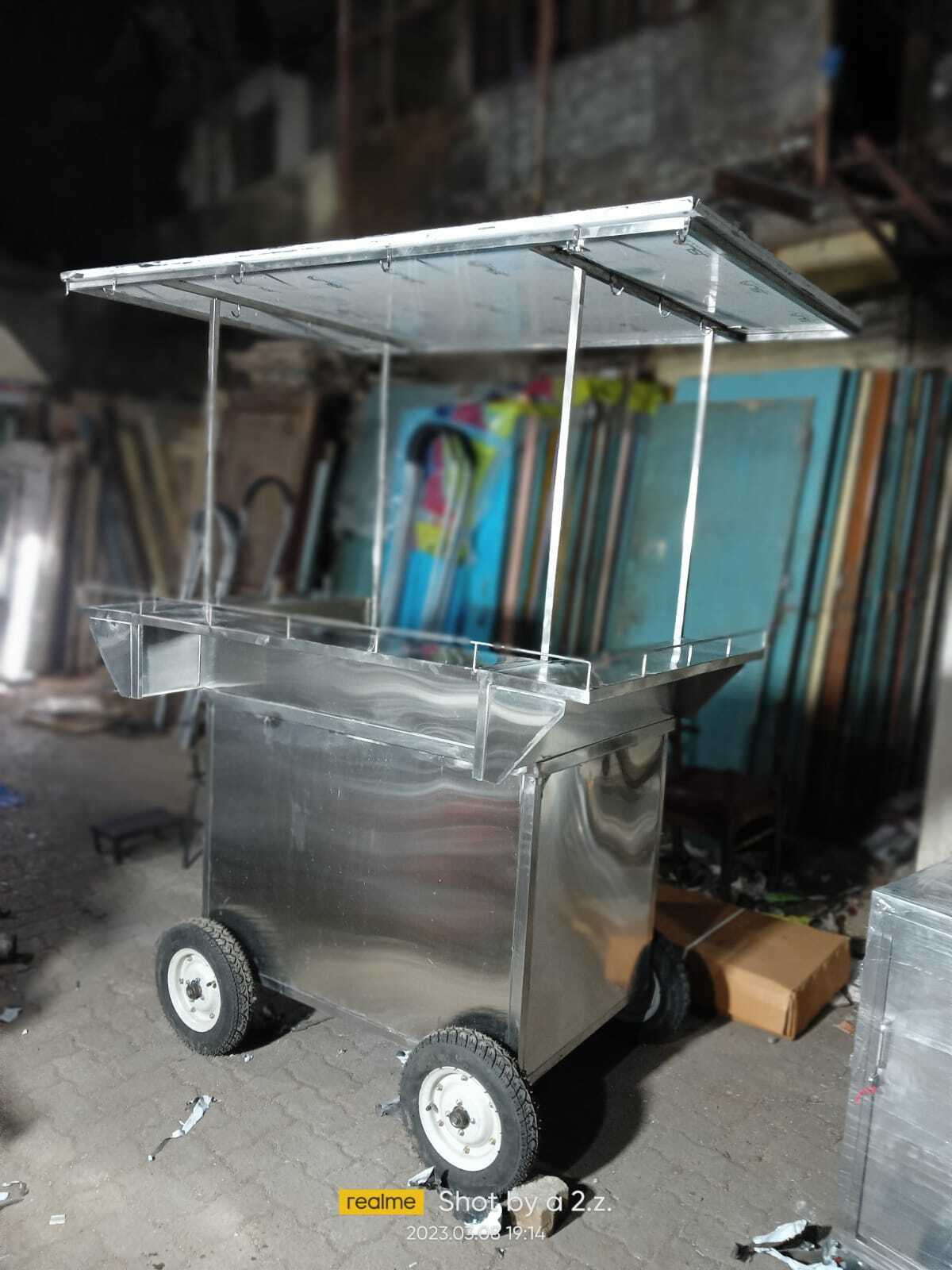 Manual Tea Food Cart