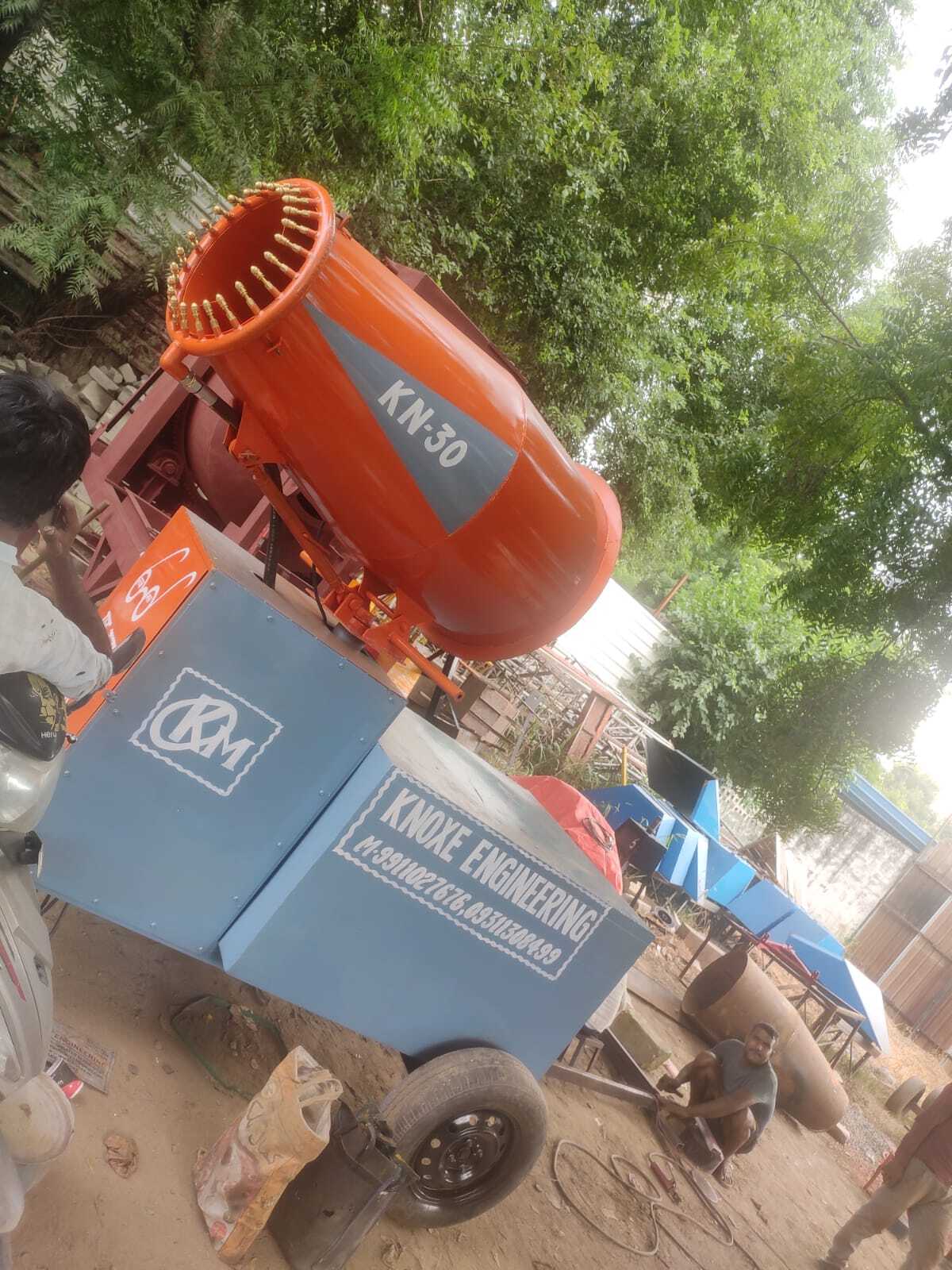 Anti Smog Gun Capacity: 1000 Liter/day