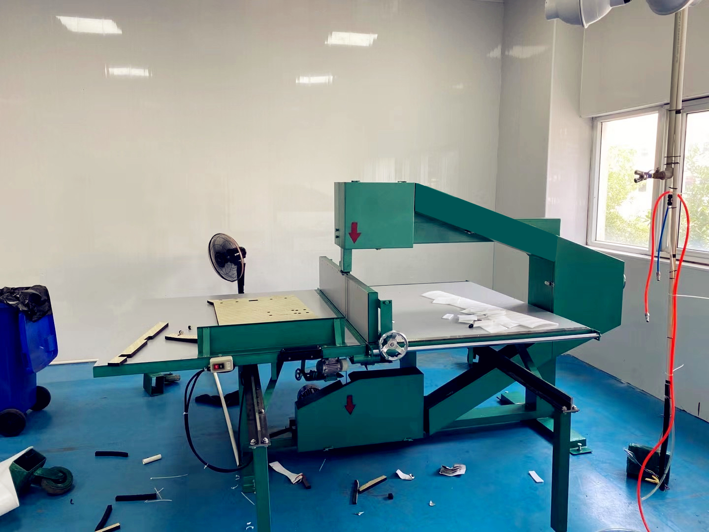 Manual Paper Honeycomb Band Saw Honeycomb Board Slitting Machine Honeycomb Board Cutting Machine