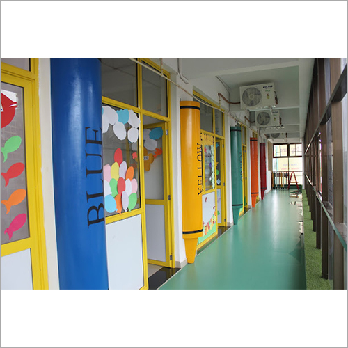 Daycare School Teaching Services - Age 0-5 Years, Class Size 12-16, Ratio 1:8 | Educational Programs, Experienced Teachers, Flexible Scheduling