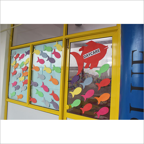 Daycare School Teaching Services - Age 0-5 Years, Class Size 12-16, Ratio 1:8 | Educational Programs, Experienced Teachers, Flexible Scheduling