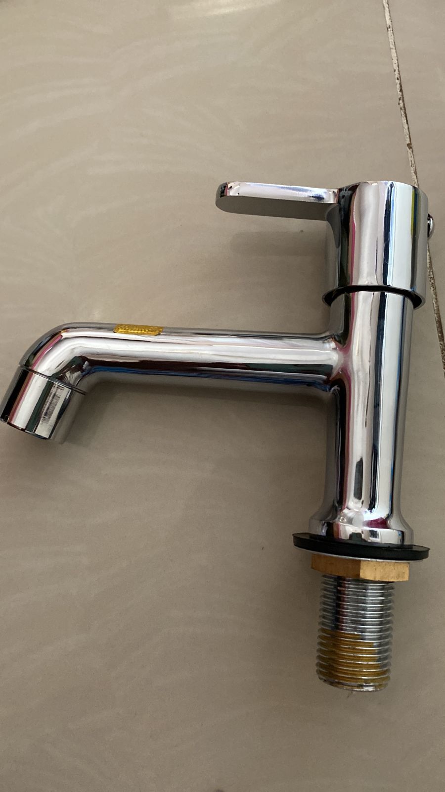 Glossy Bathroom Crome Plated Faucet