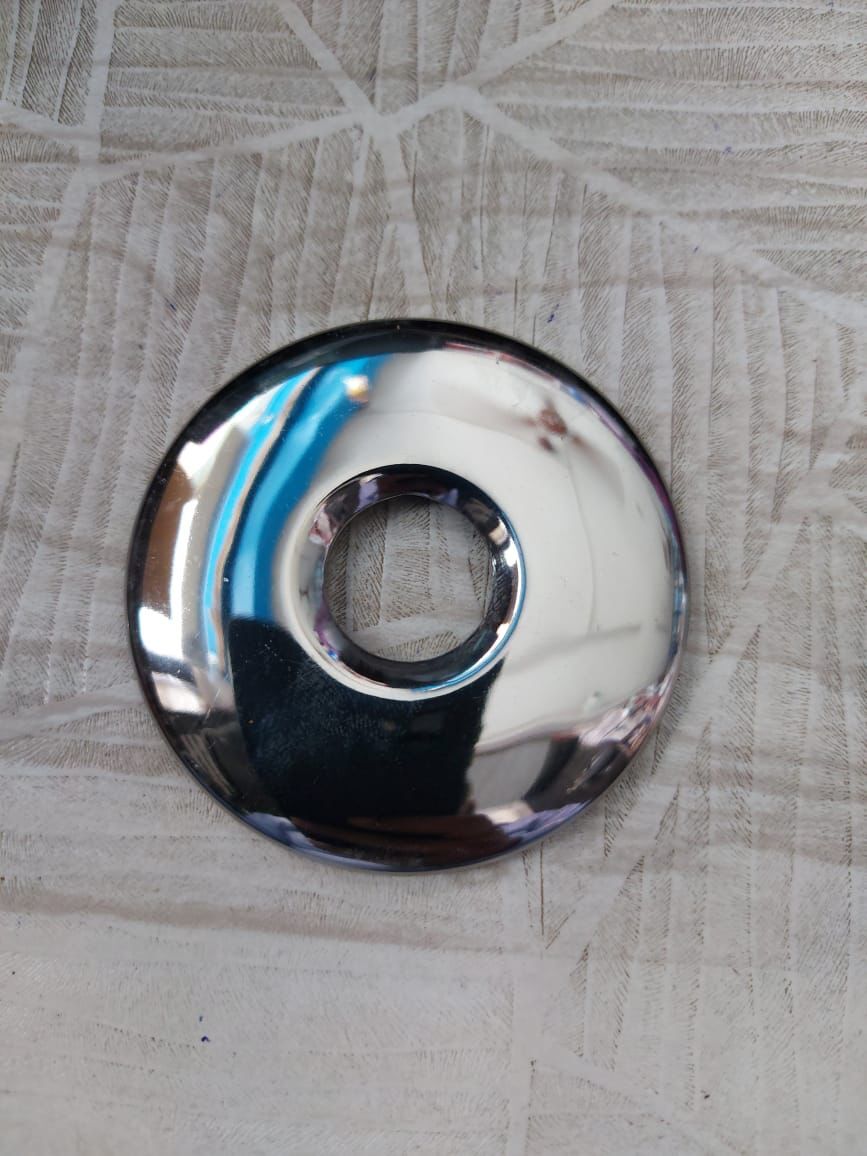 Ss Pipe Flange - Stainless Steel, 1.5 Inch | Polished Finish, 150 Psi Pressure Rating, 200°c Temperature Rating, Astm A182 Standards