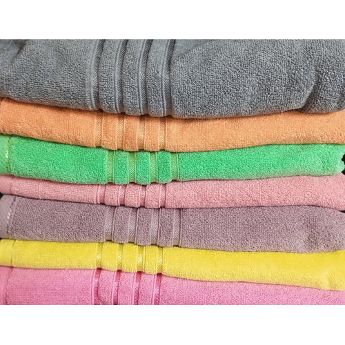 Different Available Hotel Colored Towels