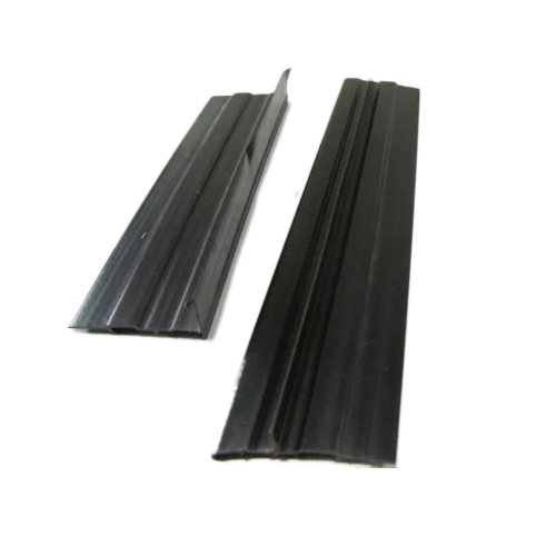 ब्लैक मशीनरी पीवीसी प्लास्टिक प्रोफाइल