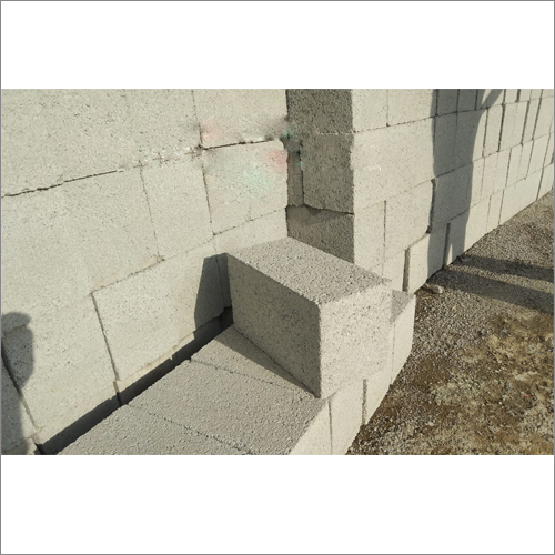 सफेद 300 एमएम ईंटें