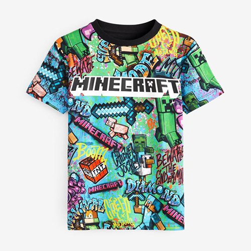 विभिन्न उपलब्ध लड़कों की हाफ स्लीव्स टी शर्ट