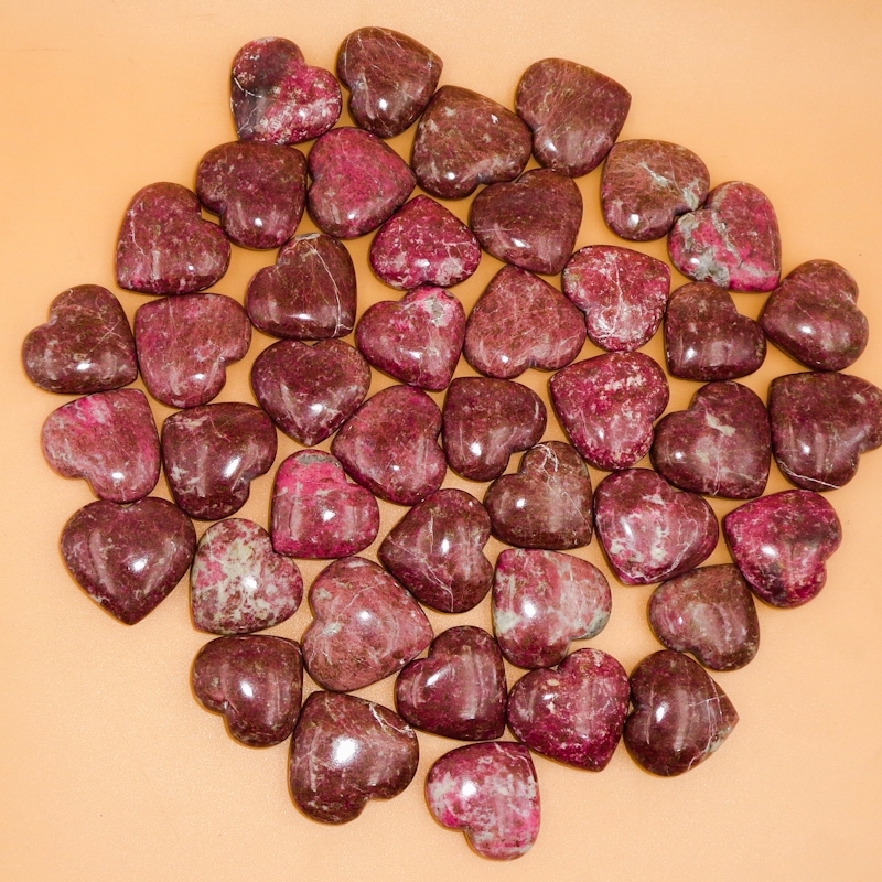 Natural Gemstone Heart Thulite Crystal Hearts Grade: Top