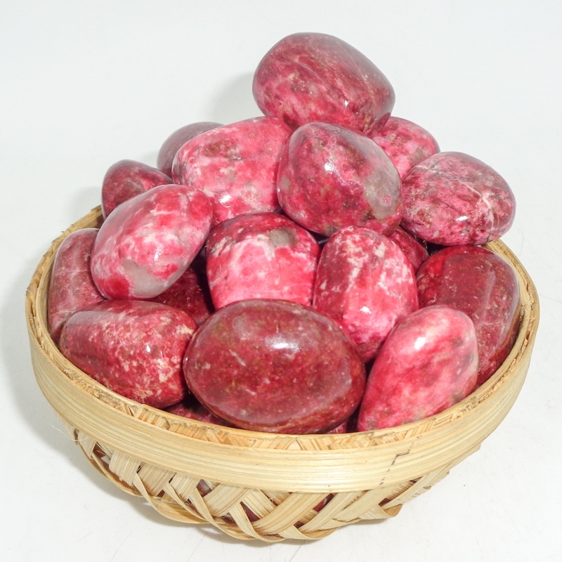 Natural Gemstone Tumbles Thulite Crystal Tumbled Stone Grade: Top