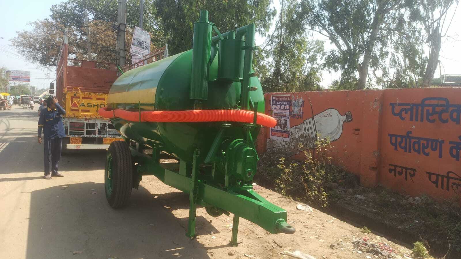Sewer Suction Machine With Back Pressure Capacity: 5000