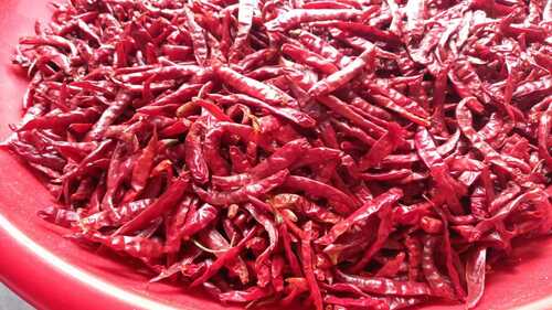 सूखी लाल मिर्च
