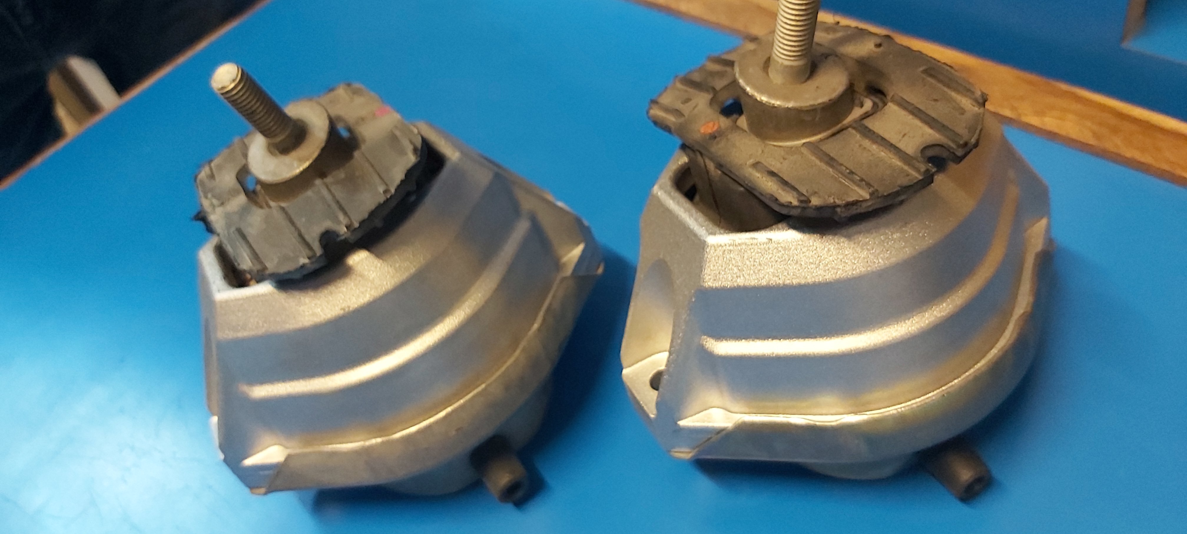 Black Bmw Transmission Mount E90 3 Series 5 Series