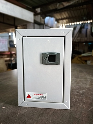 4 Way Double Door Mcb Box