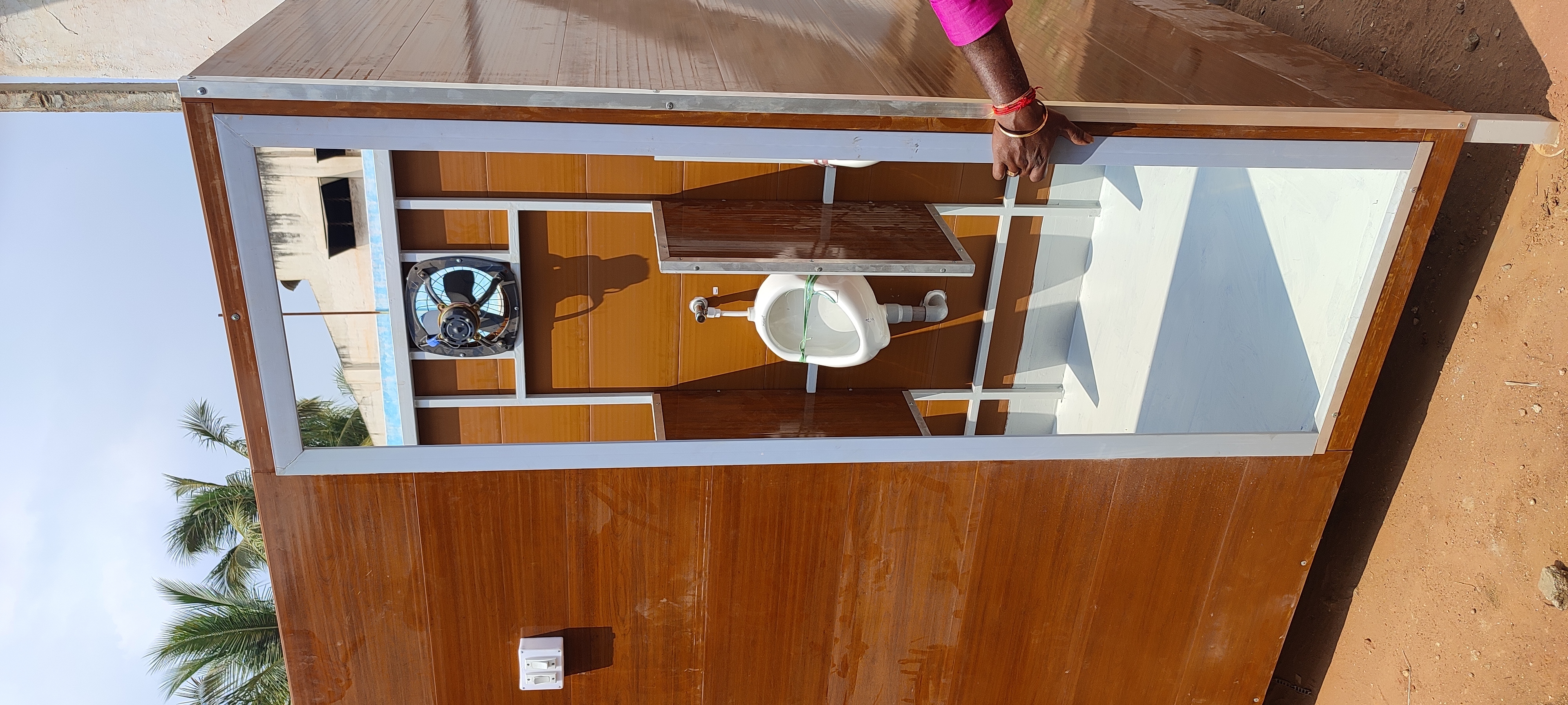 Steel Security Cabin With Toilet