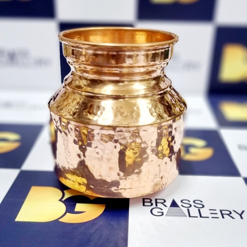 सह अंकित बॉम्बे कलसी